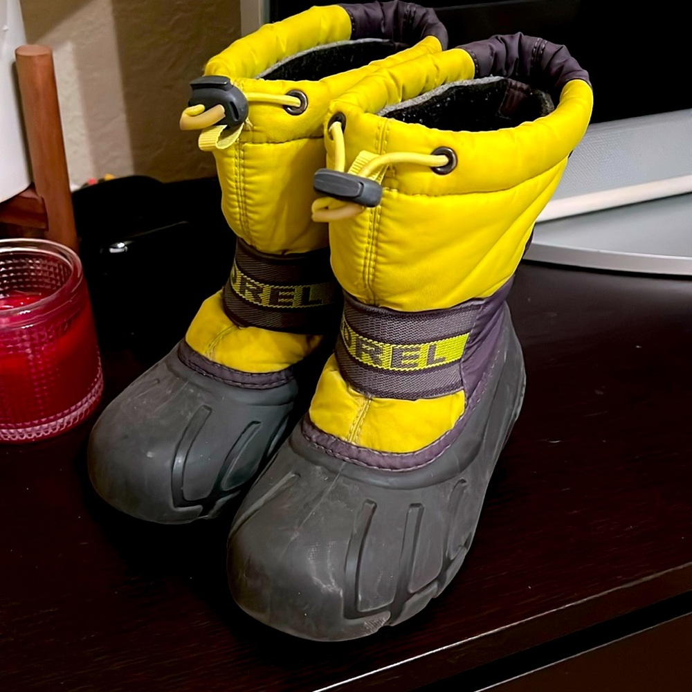 Sorel waterproof toddler size boots